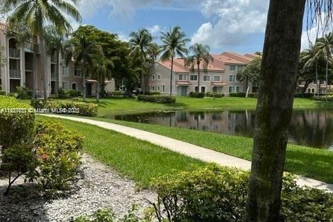 Condominio en alquiler en Miramar, Florida, 1 dormitorio, 55.74 m2 № 1798748 - foto 1