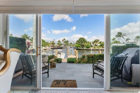 Adosado en venta en Pompano Beach, Florida, 3 dormitorios, 188.59 m2 № 2179097 - foto 2
