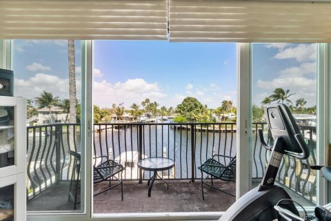 Adosado en venta en Pompano Beach, Florida, 3 dormitorios, 188.59 m2 № 2179097 - foto 25