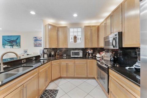 Adosado en venta en Pompano Beach, Florida, 3 dormitorios, 188.59 m2 № 2179097 - foto 16