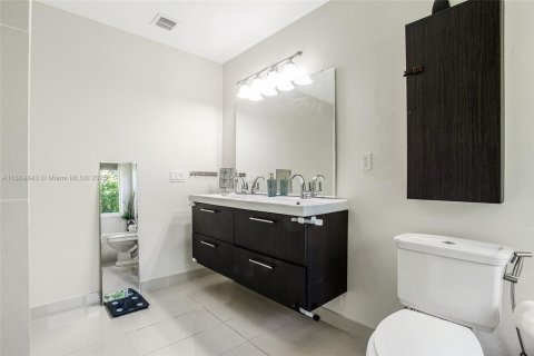 Купить виллу или дом в Уэстон, Флорида 2 спальни, 144.37м2, № 1923229 - фото 23