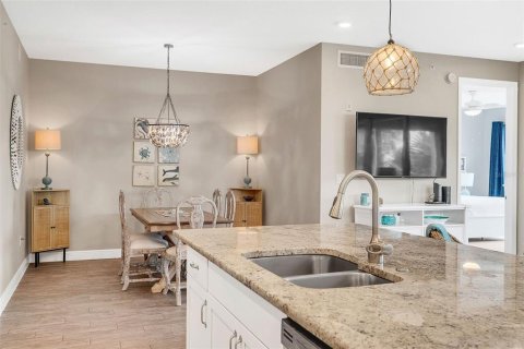 Copropriété à vendre à Bradenton, Floride: 3 chambres, 154.59 m2 № 2405226 - photo 16