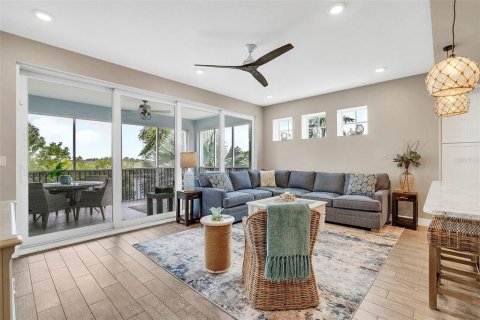 Copropriété à vendre à Bradenton, Floride: 3 chambres, 154.59 m2 № 2405226 - photo 7