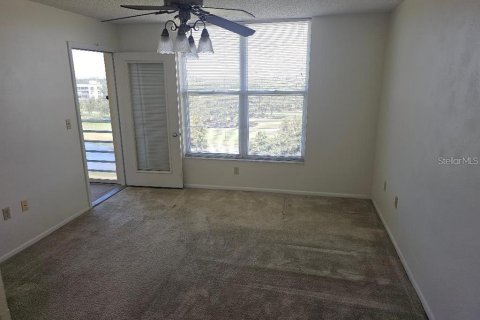 Condo in Bradenton, Florida, 2 bedrooms  № 2148807 - photo 10
