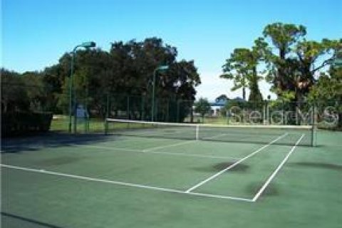 Condo in Bradenton, Florida, 2 bedrooms  № 2148807 - photo 30