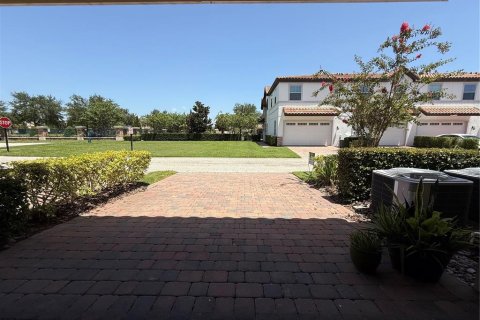 Touwnhouse à louer à Orlando, Floride: 2 chambres, 149.29 m2 № 1903412 - photo 27