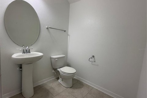 Touwnhouse à louer à Orlando, Floride: 2 chambres, 149.29 m2 № 1903412 - photo 8