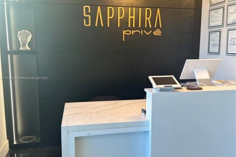 Купить коммерческую недвижимость в Дорал, Флорида № 1985166 - фото 5