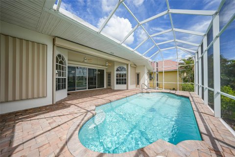 Casa en venta en Punta Gorda, Florida, 3 dormitorios, 198.72 m2 № 2384418 - foto 24