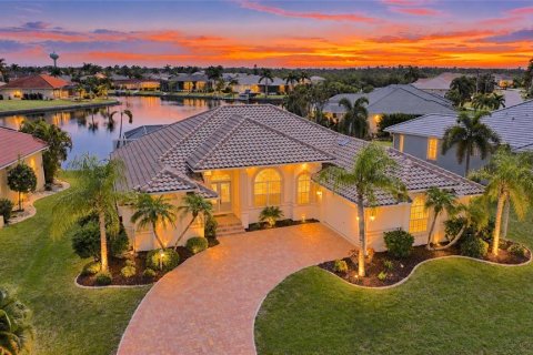 Casa en venta en Punta Gorda, Florida, 3 dormitorios, 198.72 m2 № 2384418 - foto 3