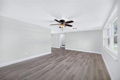 Villa ou maison à vendre à Port Richey, Floride: 3 chambres, 136.38 m2 № 2220849 - photo 7