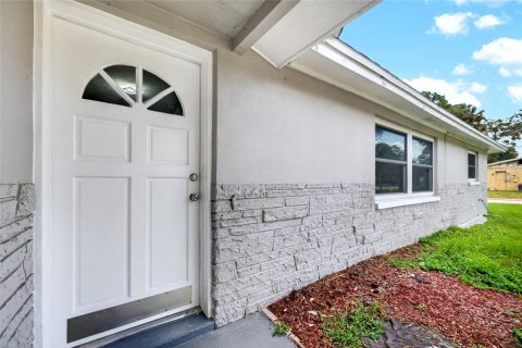 Villa ou maison à vendre à Port Richey, Floride: 3 chambres, 136.38 m2 № 2220849 - photo 5