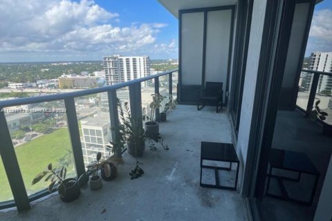Condo in Miami, Florida, 1 bedroom  № 1859919 - photo 14