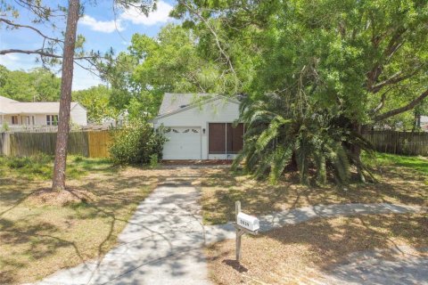 Villa ou maison à vendre à Palm Harbor, Floride: 2 chambres, 86.86 m2 № 1165346 - photo 6