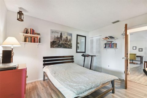 Villa ou maison à vendre à Palm Harbor, Floride: 2 chambres, 86.86 m2 № 1165346 - photo 20