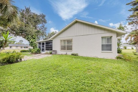 Villa ou maison à vendre à North Port, Floride: 3 chambres, 120.77 m2 № 1909624 - photo 27
