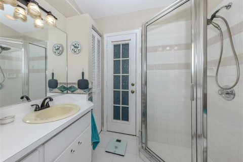 Villa ou maison à vendre à North Port, Floride: 3 chambres, 120.77 m2 № 1909624 - photo 17