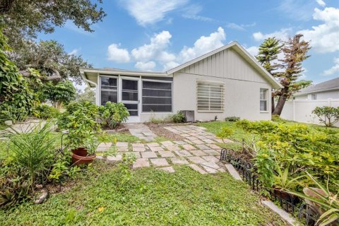 Villa ou maison à vendre à North Port, Floride: 3 chambres, 120.77 m2 № 1909624 - photo 25
