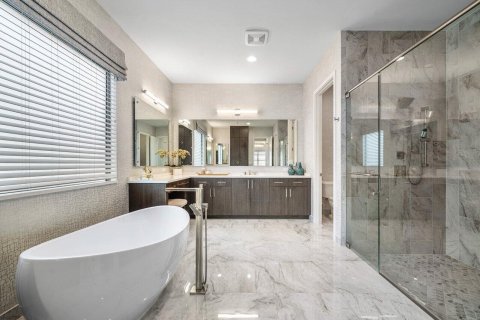 Купить виллу или дом в Бока-Ратон, Флорида 3 комнаты, 471.11м2, № 2430226 - фото 26