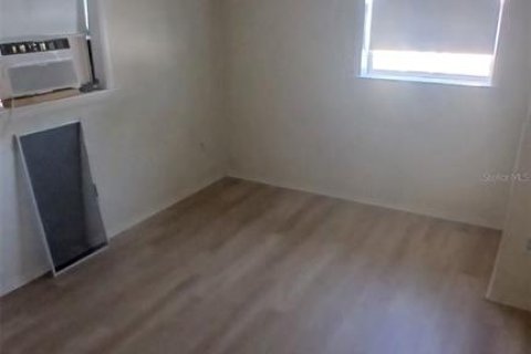 Apartment in Tarpon Springs, Florida 2 bedrooms, 58.44 sq.m. № 2220459 - photo 7