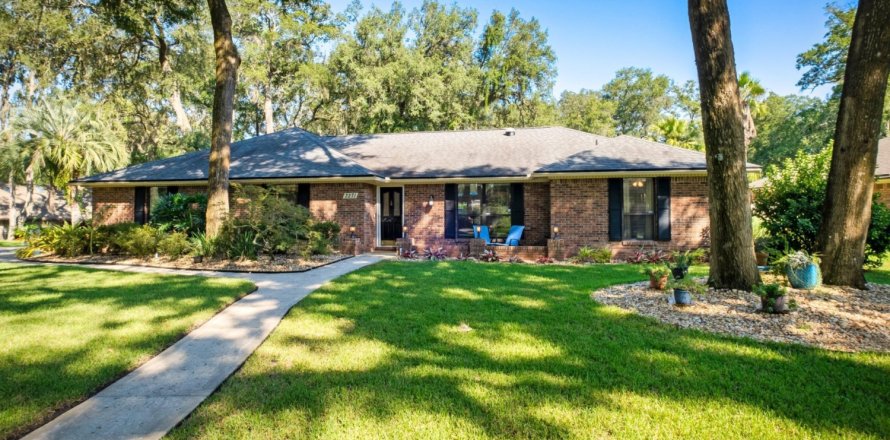 House in Jacksonville, Florida 3 bedrooms, 198.81 sq.m. № 772770