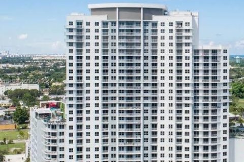 Condo in Hollywood, Florida, 1 bedroom  № 1998330