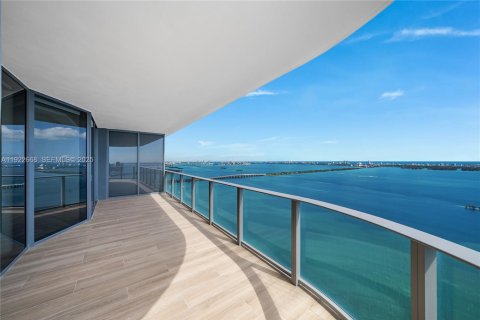 Copropriété à louer à Miami, Floride: 4 chambres, 240.06 m2 № 1982574 - photo 20