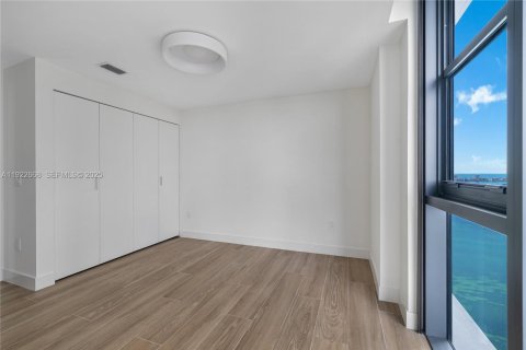 Copropriété à louer à Miami, Floride: 4 chambres, 240.06 m2 № 1982574 - photo 25