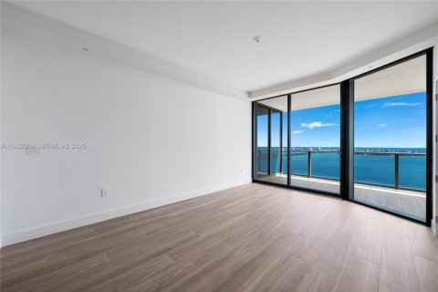 Copropriété à louer à Miami, Floride: 4 chambres, 240.06 m2 № 1982574 - photo 17