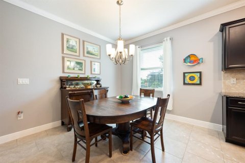 Casa en venta en Groveland, Florida, 4 dormitorios, 217.86 m2 № 1916626 - foto 9