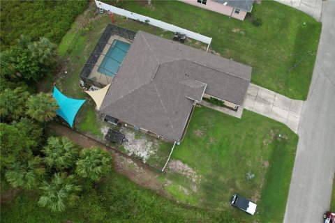 Villa ou maison à vendre à North Port, Floride: 3 chambres, 160.16 m2 № 2399285 - photo 23