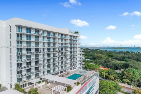 Снять в аренду кондоминиум в Майами, Флорида 3 спальни, 151.06м2, № 1955990 - фото 27