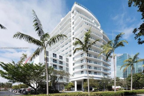 Снять в аренду кондоминиум в Майами, Флорида 3 спальни, 151.06м2, № 1955990 - фото 22