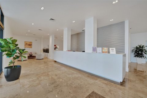 Condominio en venta en Hollywood, Florida, 2 dormitorios, 130.06 m2 № 1812199 - foto 4