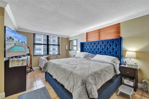 Condominio en venta en Hollywood, Florida, 2 dormitorios, 130.06 m2 № 1812199 - foto 6