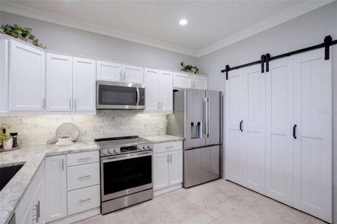 Copropriété à louer à Lake Mary, Floride: 2 chambres, 108.05 m2 № 2416855 - photo 9