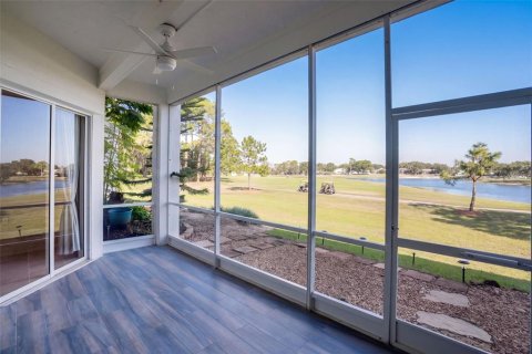 Copropriété à louer à Lake Mary, Floride: 2 chambres, 108.05 m2 № 2416855 - photo 2