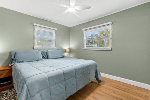 Casa en venta en Saint Petersburg, Florida, 3 dormitorios, 123.75 m2 № 2384062 - foto 12