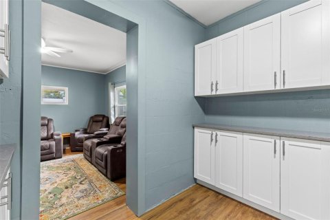 Casa en venta en Saint Petersburg, Florida, 3 dormitorios, 123.75 m2 № 2384062 - foto 5