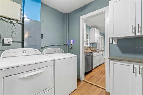 Casa en venta en Saint Petersburg, Florida, 3 dormitorios, 123.75 m2 № 2384062 - foto 6