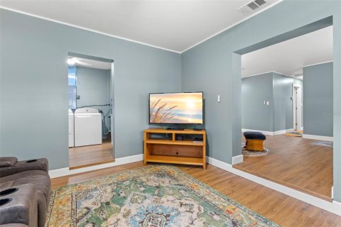Casa en venta en Saint Petersburg, Florida, 3 dormitorios, 123.75 m2 № 2384062 - foto 10