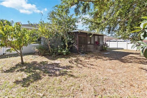 Villa ou maison à louer à Kissimmee, Floride: 3 chambres, 170.75 m2 № 2398886 - photo 20