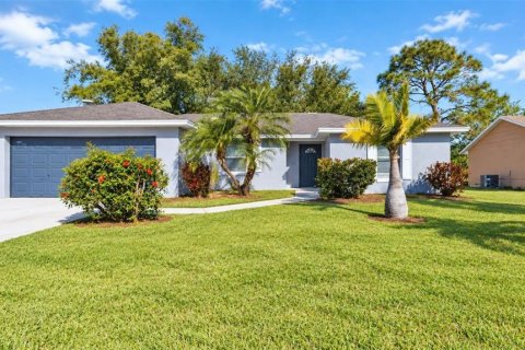 Villa ou maison à Kissimmee, Floride 3 chambres, 170.75 m2 № 2398886