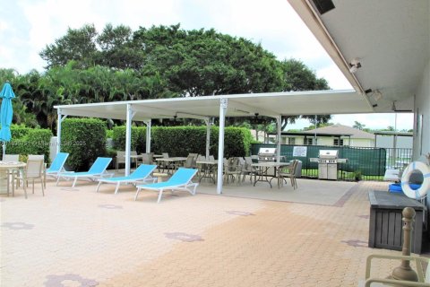 Condo in Delray Beach, Florida, 1 bedroom  № 1819873 - photo 9