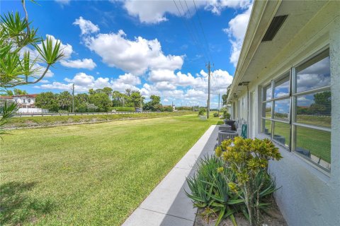 Condo in Delray Beach, Florida, 1 bedroom  № 1819873 - photo 12