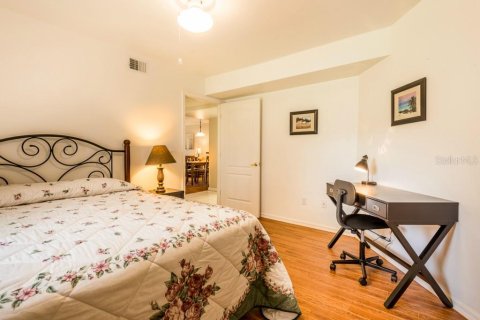 Condominio en alquiler en Lake Suzy, Florida, 3 dormitorios, 125.23 m2 № 242158 - foto 13