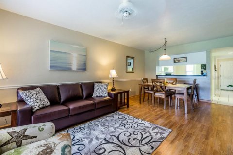 Condominio en alquiler en Lake Suzy, Florida, 3 dormitorios, 125.23 m2 № 242158 - foto 5