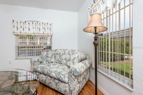 Condominio en alquiler en Lake Suzy, Florida, 3 dormitorios, 125.23 m2 № 242158 - foto 15