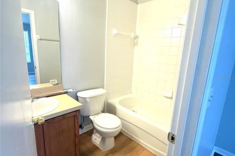 Townhouse in Riverview, Florida 2 bedrooms, 126.35 sq.m. № 1848723 - photo 11