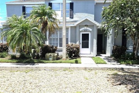 Townhouse in Riverview, Florida 2 bedrooms, 126.35 sq.m. № 1848723 - photo 1